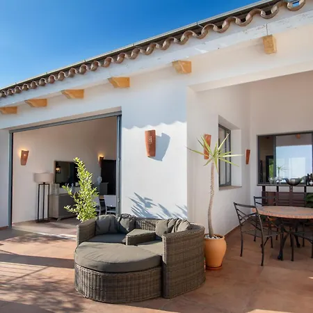 Casa Emiliana The Town-house Spain *