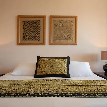 Casa Emiliana The Town-house Spain