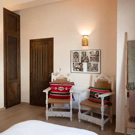 Casa Emiliana The Town-house Spain *